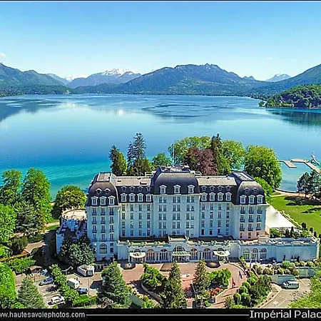 Nid Douillet * Annecy